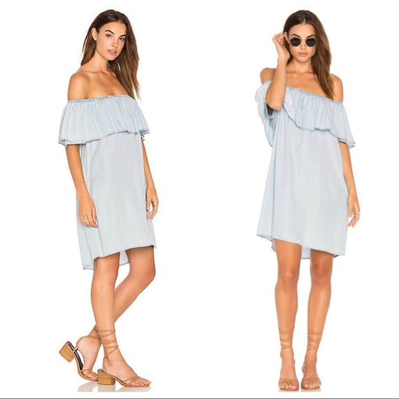Sanctuary Dresses & Skirts - Sanctuary Stella Chambray Popover Casual Dress